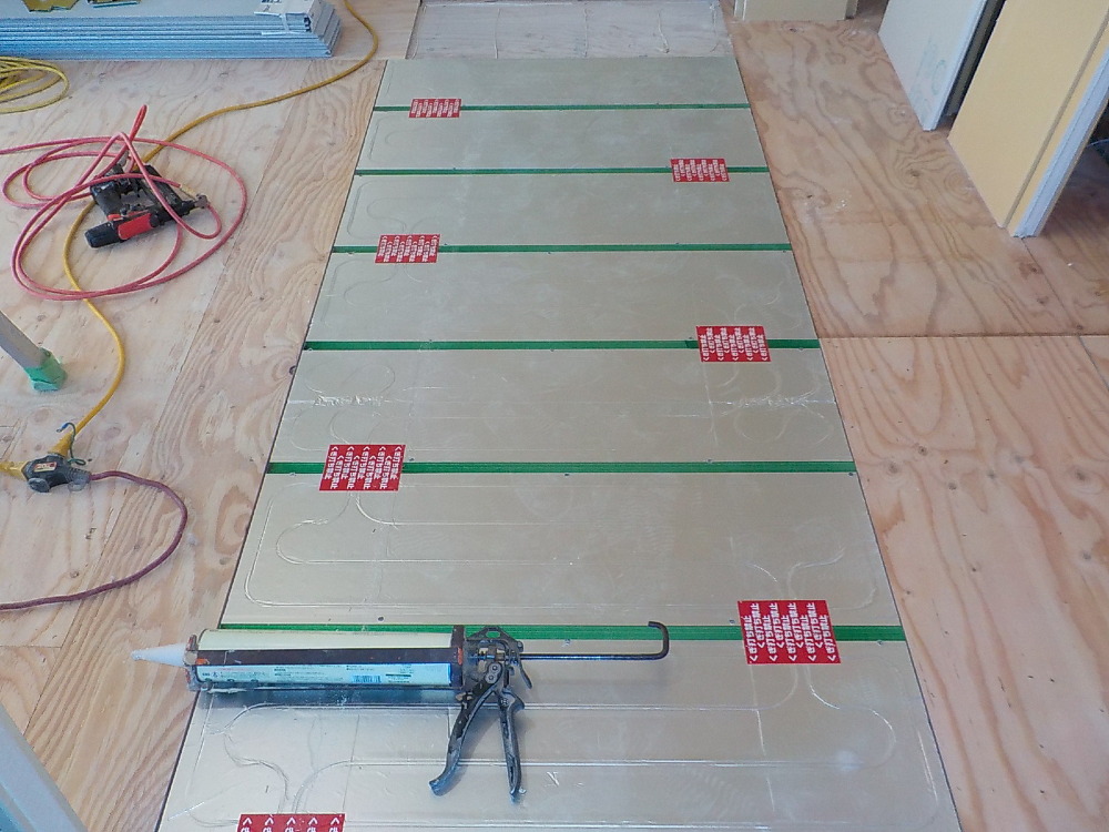 改装部）床暖パネル設置